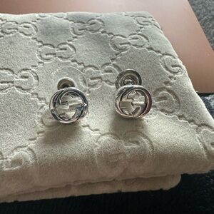 Gucci Silver Stud Earrings. Only worn twice